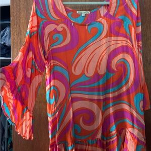 Pineapples Vibrant Swirl Blouse - Resortwear Fun Lightweight Top with ruffles